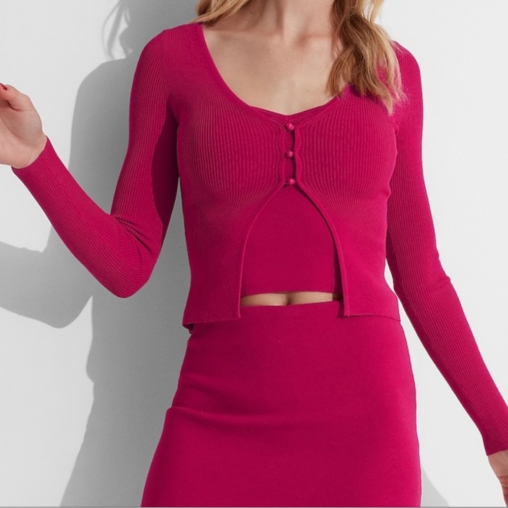 EXPRESS body contour front button cardigan
